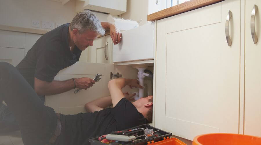 Professional burst pipe repair services in Woodstock, IL